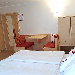 hotel sole bellamonte camera in legno di abete